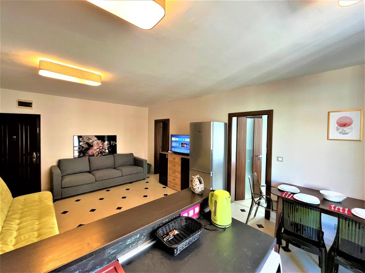 Botabara 312 Self Catering Beach Apartment Pomorie Buitenkant foto