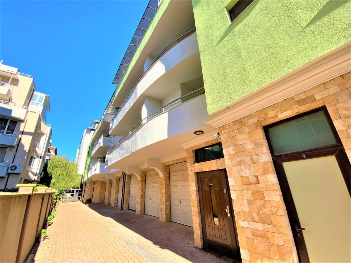 Botabara 312 Self Catering Beach Apartment Pomorie Buitenkant foto