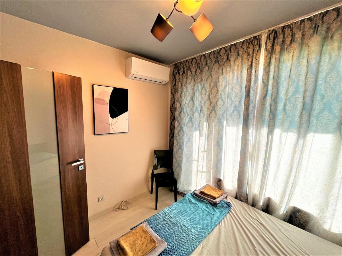 Botabara 312 Self Catering Beach Apartment Pomorie Buitenkant foto