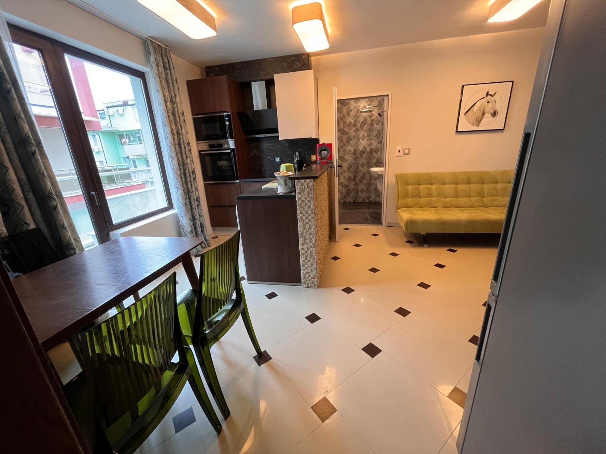 Botabara 312 Self Catering Beach Apartment Pomorie Buitenkant foto